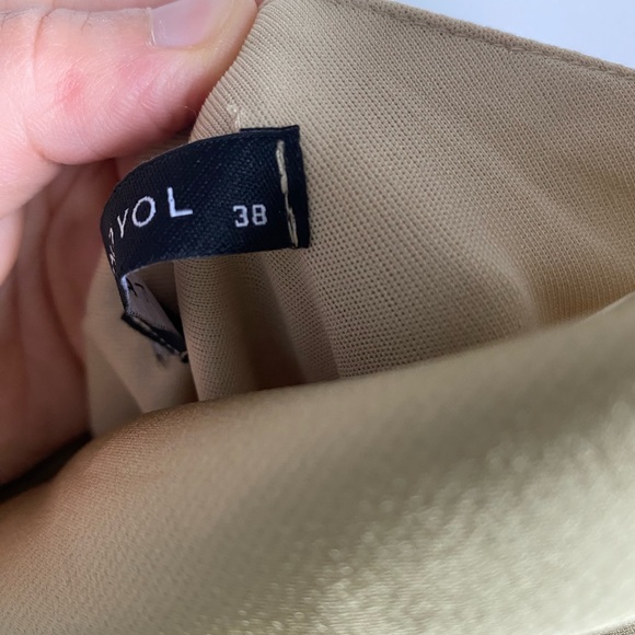 Sage green dress size 6 - Picture 3 of 3